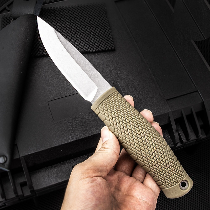 Nowy nóż EDC z ostrzem stałym  – Dive Knife Titanium recenzja i cena
